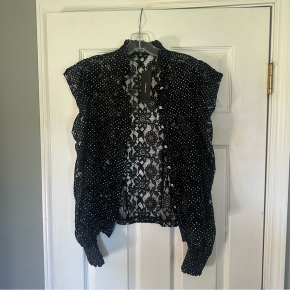 Lulu's Black and White Lace Blouse - Picture 14 of 14